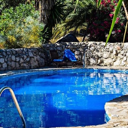 Casas Rurales Los Algarrobales El Gastor Exterior foto
